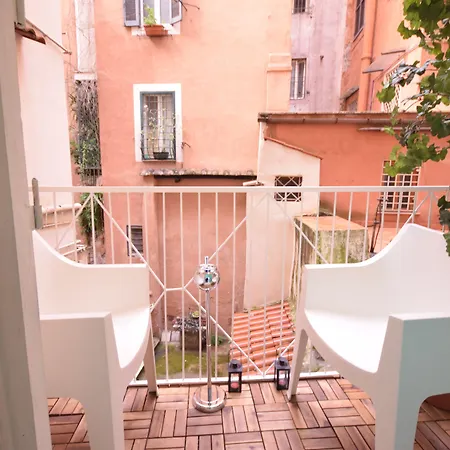 Penzion Design&art Pie' - Elegant Near The Pantheon, Calm & 4*