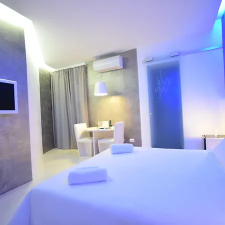 Design&art Pie' - Elegant Near The Pantheon, Calm & Penzion