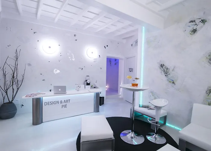 Pensionat Design&art Pie' - Elegant Near The Pantheon, Calm & Rom