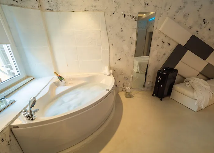 Pensionat Design&art Pie' - Elegant Near The Pantheon, Calm & Rom