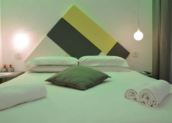 Design&art Pie' - Elegant Near The Pantheon, Calm &